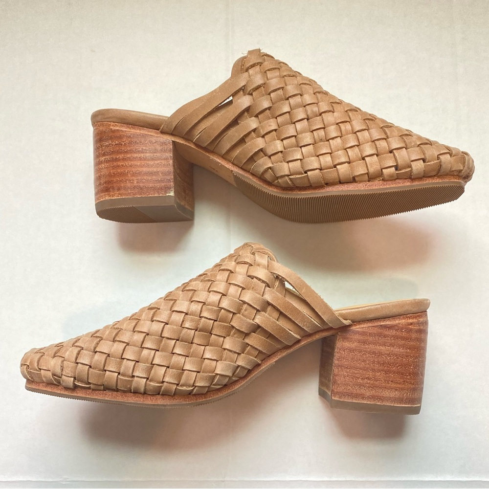 Nisolo All-Day Woven Heeled Mule In Almond - Picture 7 of 12